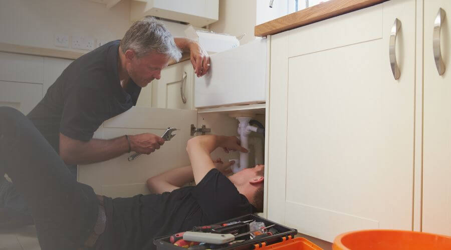 Professional same day plumber in Crane, MO